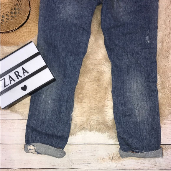 Zara | Super Distressed Medium Rise Cropped Jeans - Picture 3 of 3